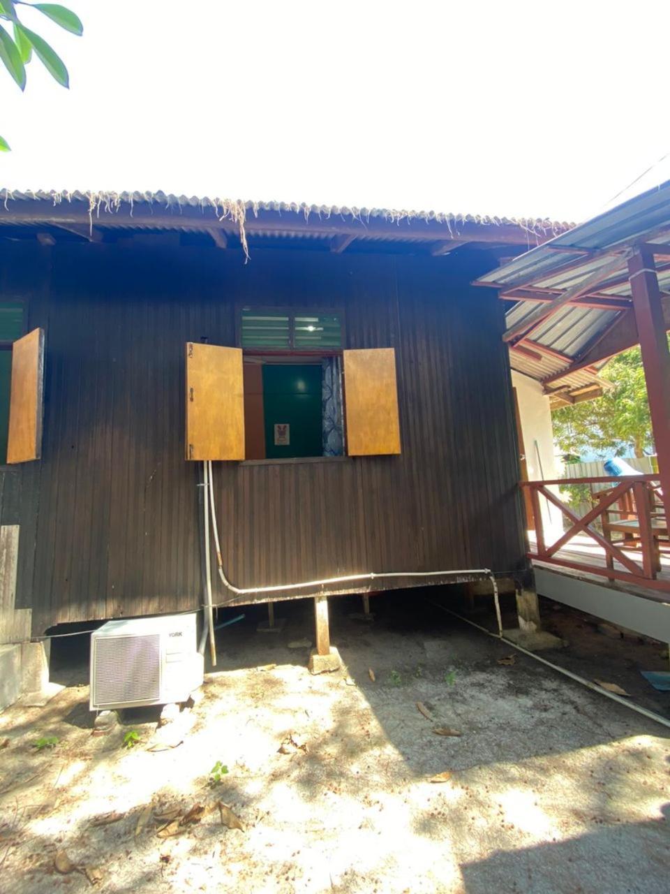 Hotel B'First Chalet Perhentian Island Kampung Kuala Besut Exterior foto